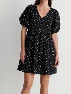 Black Puff Sleeve V-Neck Mini Dress used once like new
